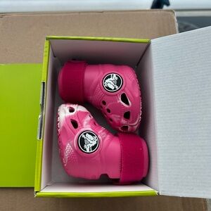 CROCS Bark Dog Shoes/ size M